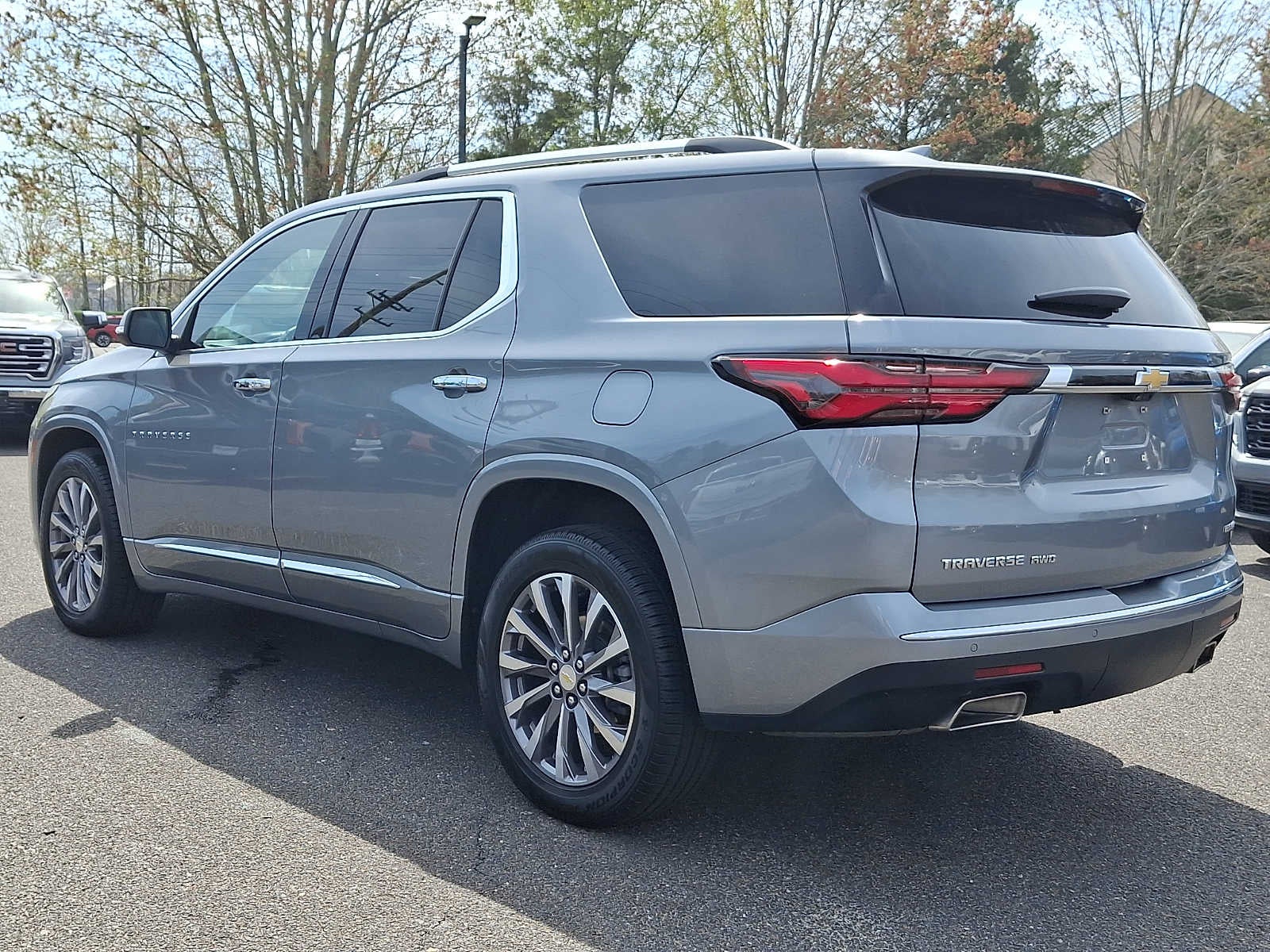 2023 Chevrolet Traverse — rear three-quarter view
