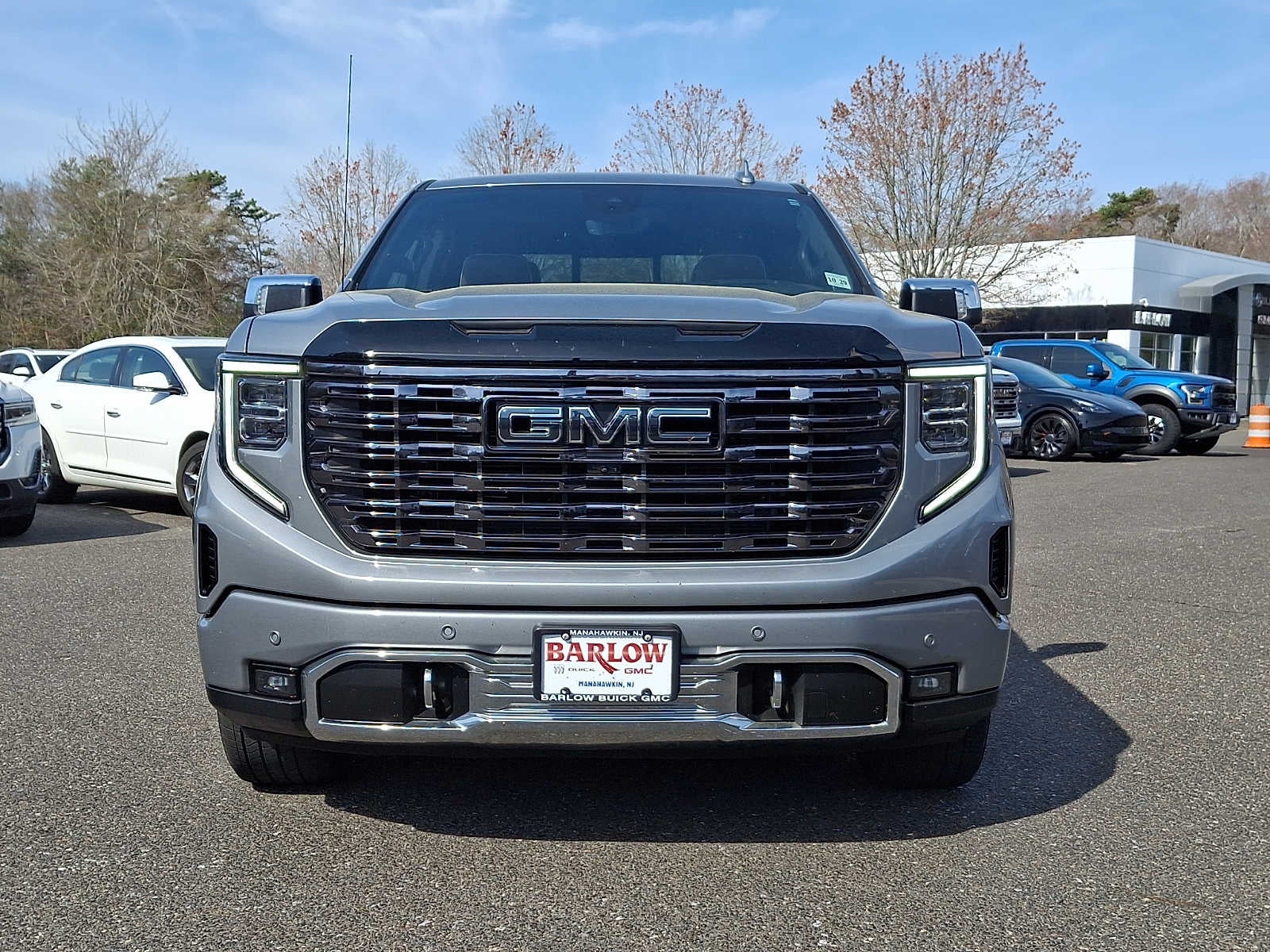 2025 GMC Sierra 1500 — side profile view