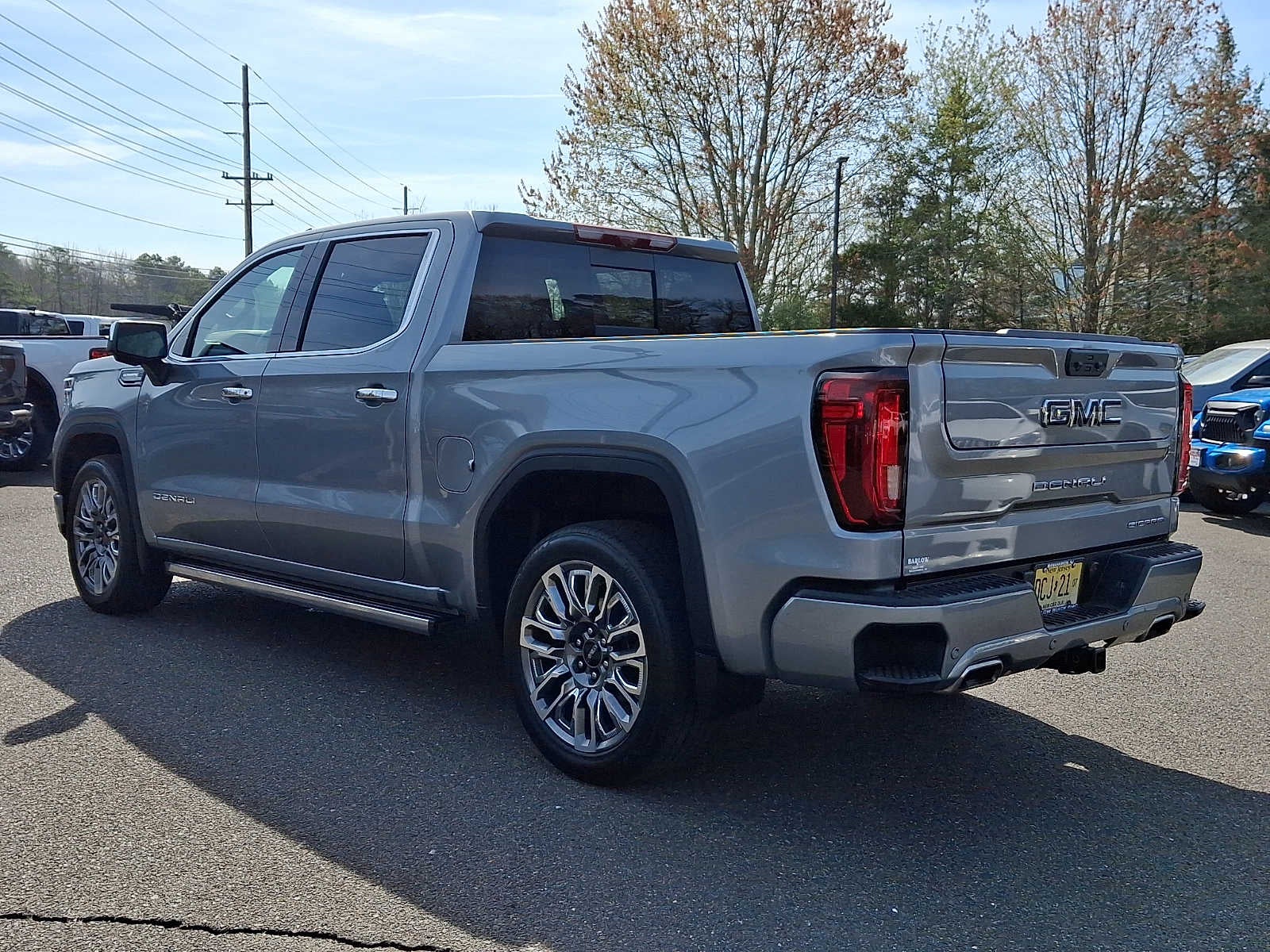 2025 GMC Sierra 1500 — interior view